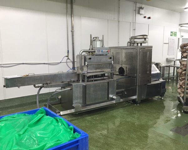 Inox Meccanica forming, packing & double clipping system type PIC 99 B