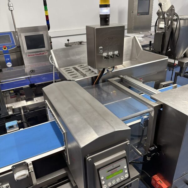 Safeline metal detector - Image 4